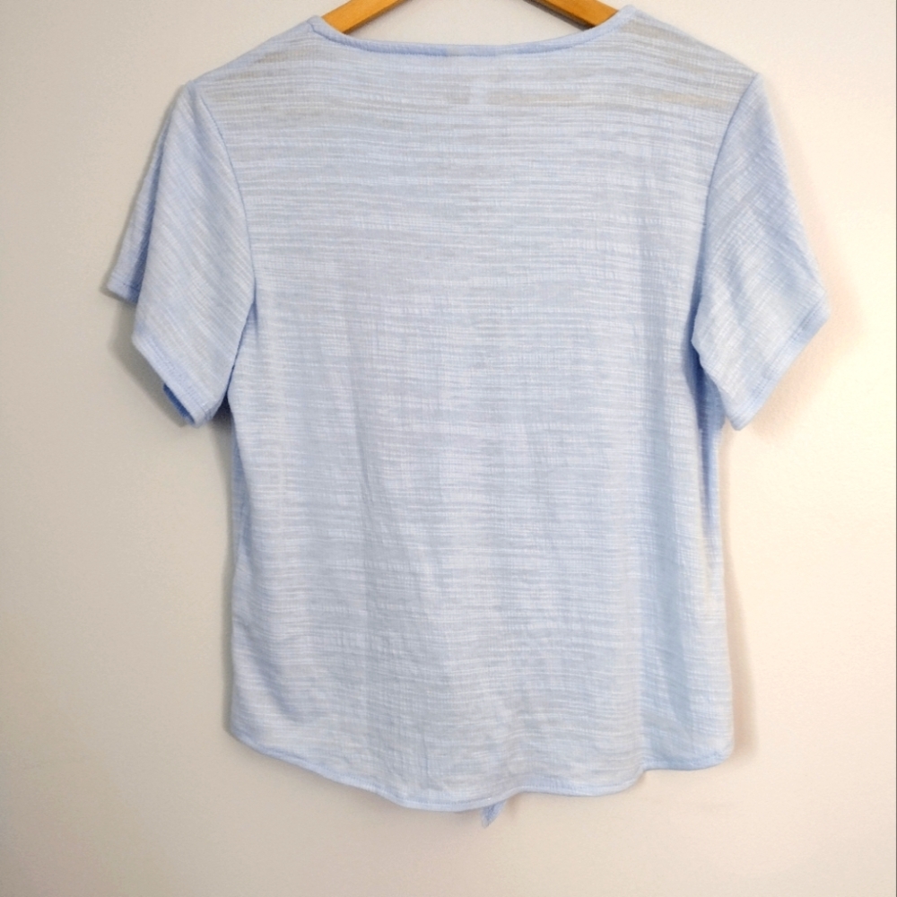 Weatherproof‎ Vintage blue tie front button up blouse tee - Picture 3 of 3